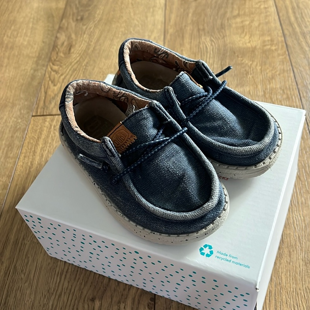 Wally Toddler Washed Canvas (navy blue) size 6